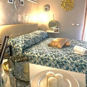 Mizzicahome Solemare , Catánia Italië